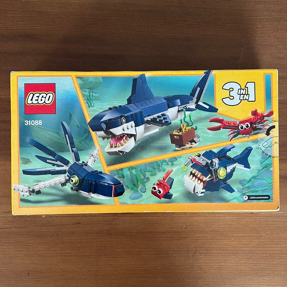 🔥 New and Sealed LEGO Creator 3in1 Deep Sea Creatures 31088 🔥